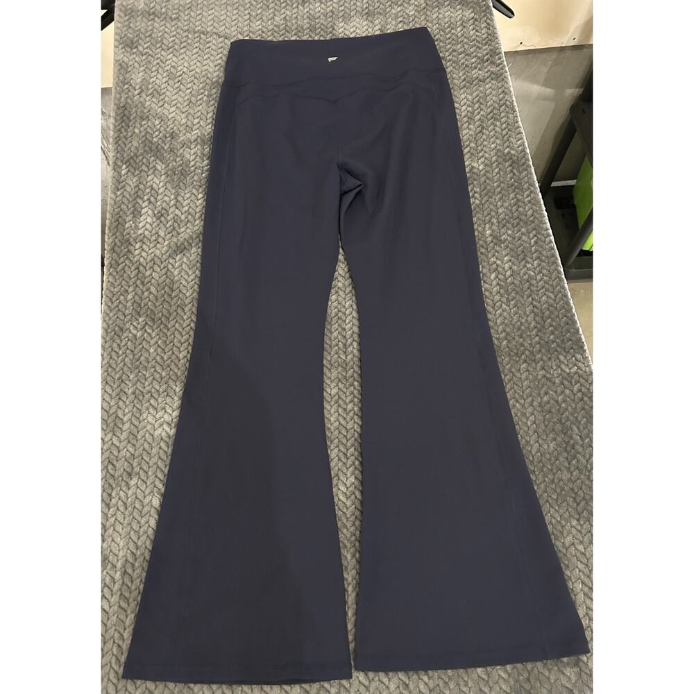 Fabletics Kick Flare Pants Womens 2XL Navy Blue High Rise NWT - Picture 2 of 7